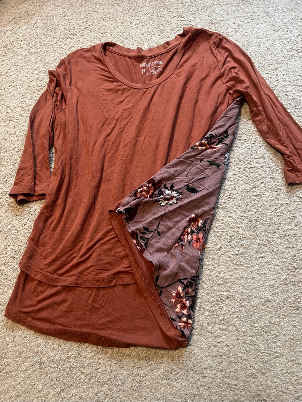 Bundle of Size Medium Latched Mama Tops - Picture 3 of 6
